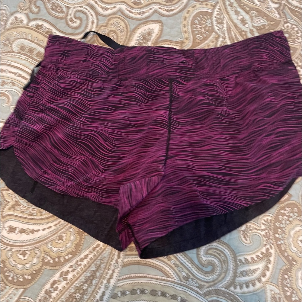 Womens Lululemon reversible shorts